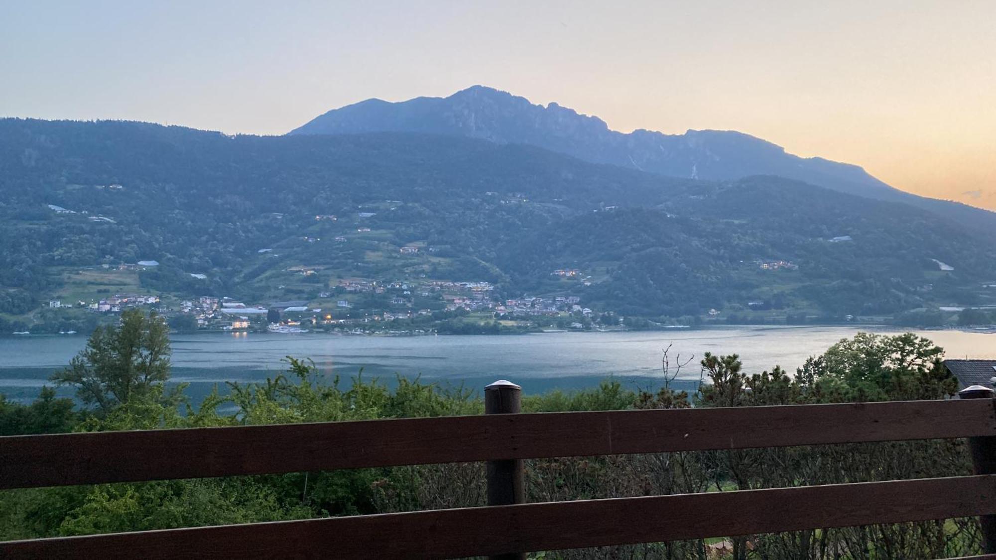 Lake Apartment Ischia White Tenna Buitenkant foto